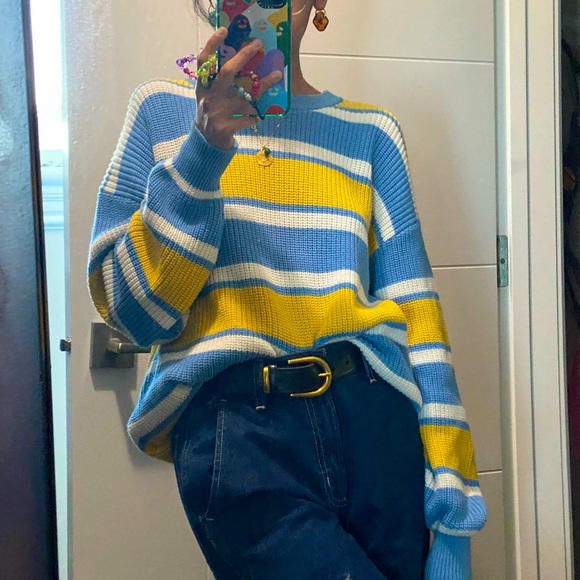 Aritzia TNA Century Sweater in XXS - Picture 2 of 6